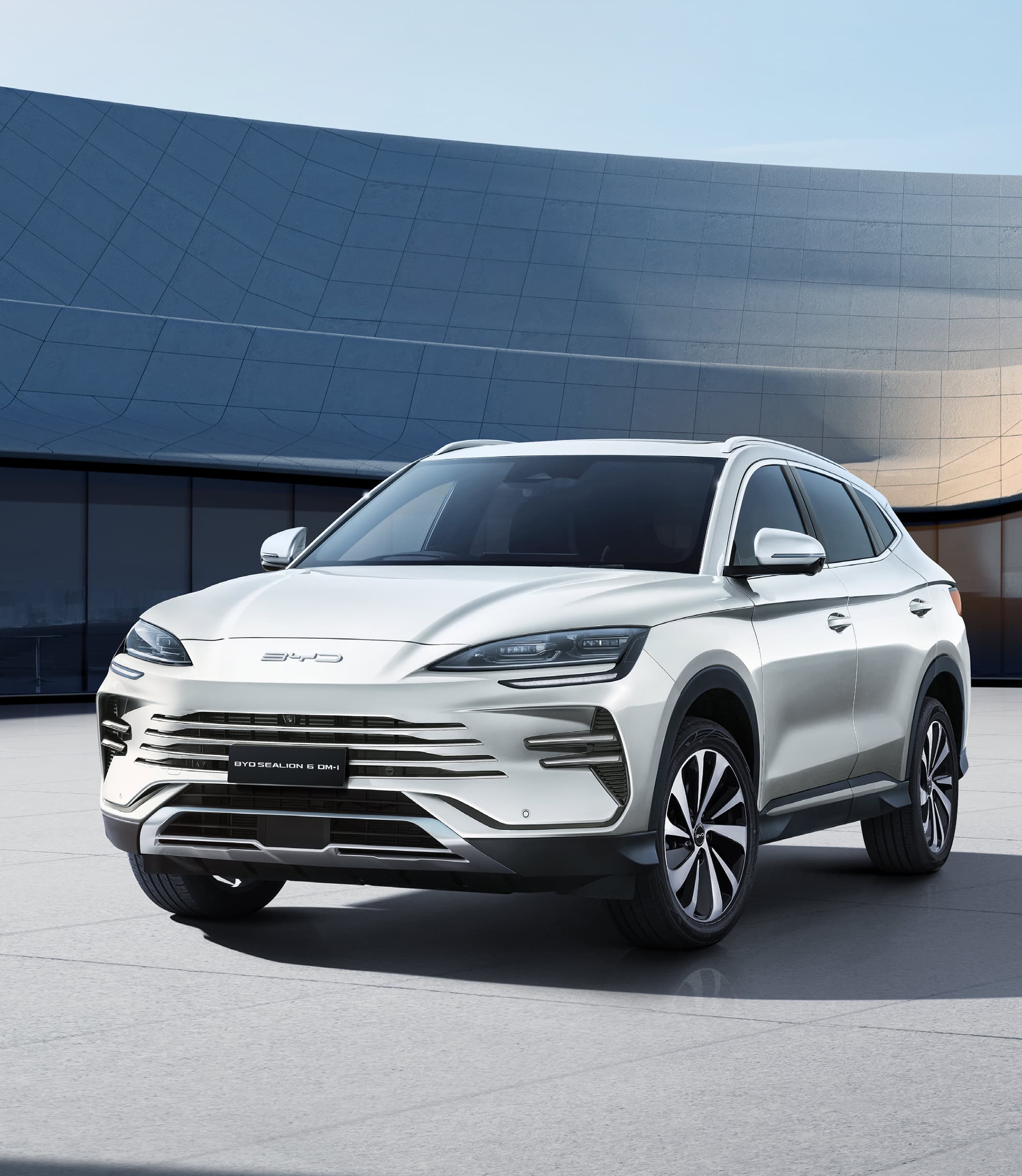 BYD SEALION 6