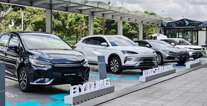 SIÊU KHUYẾN MÃI – QUÀ LIỀN TAY TRONG THÁNG 11.2025